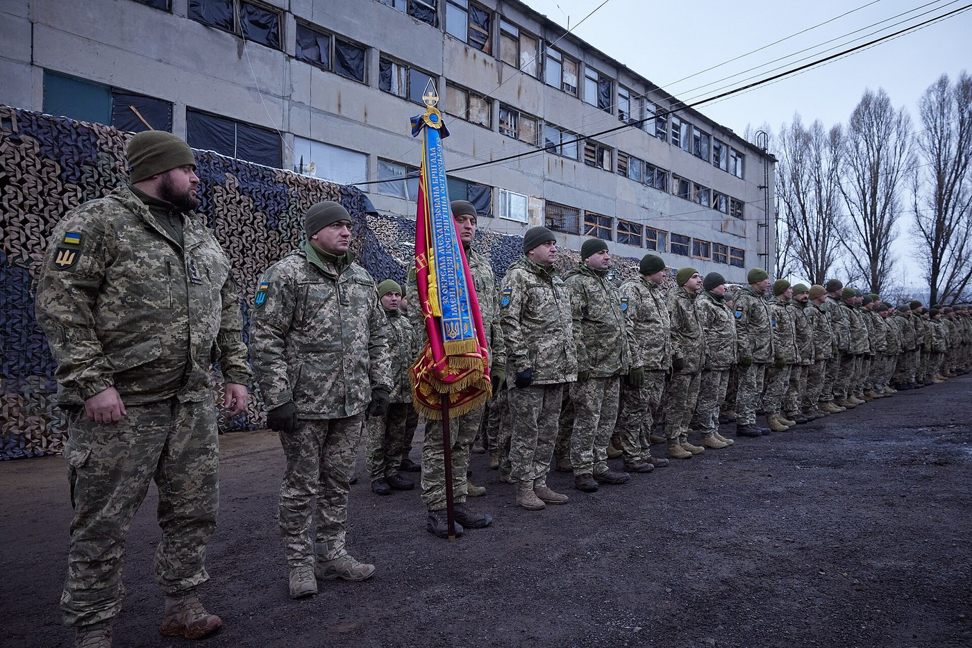 Бойовий прапор військової частини: статус, вручення та збереження традиції